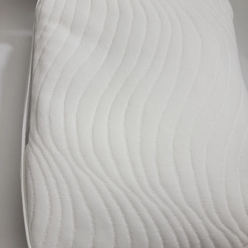 Full Size 100% Waterproof Mattress Pad, 3D Air Fiber Fabric Mattress Protector,